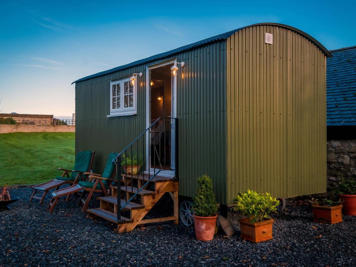 The Pleasant Hut At Mountpleasant Farm Villa Ulverston Exterior photo