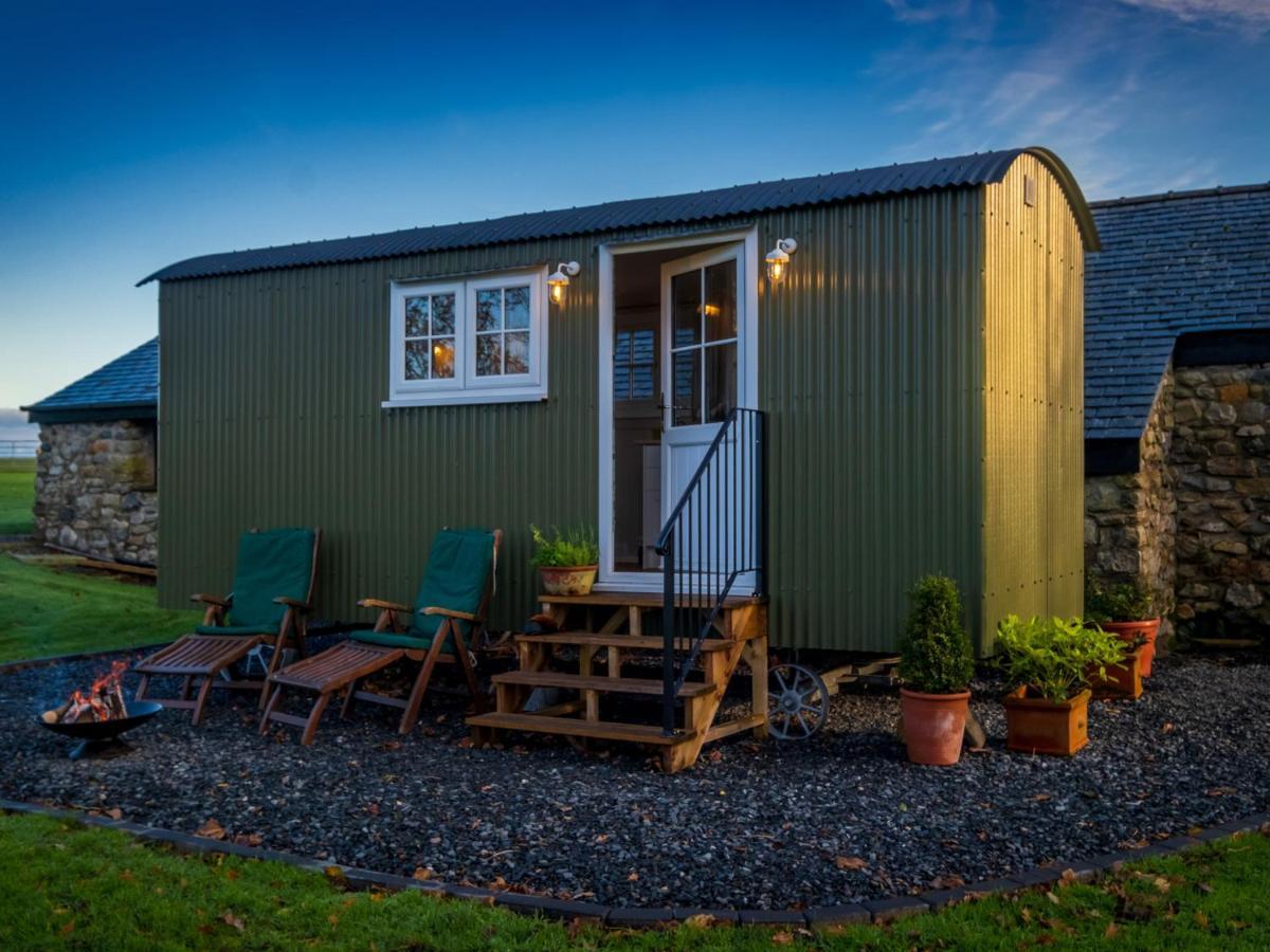 The Pleasant Hut At Mountpleasant Farm Villa Ulverston Exterior photo